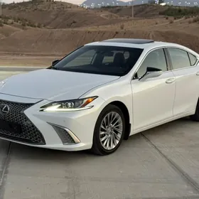 Lexus ES 350 2019