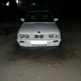 BMW 325 1987