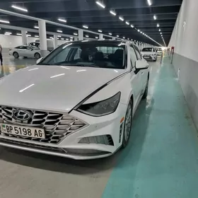 Hyundai Sonata 2021