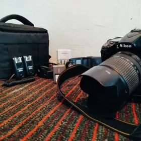 Nikon d 90/canon550d+ronin