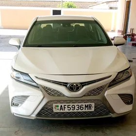 Toyota Camry 2020
