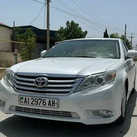 Toyota Avalon 2011