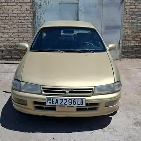 Toyota Carina 1992