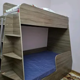 krowat 2 etaz