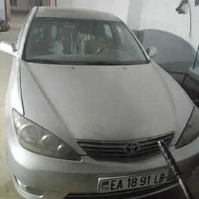 Toyota Camry 2003