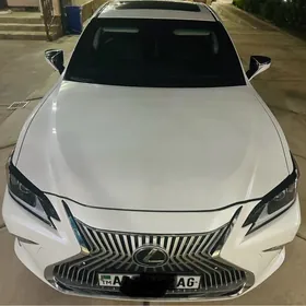 Lexus ES 350 2019