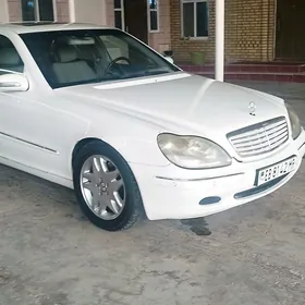 Mercedes-Benz S-Class 2002