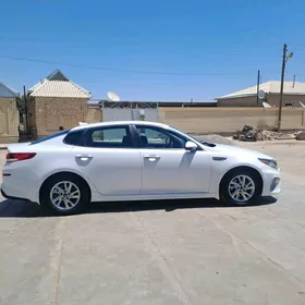 Kia Optima 2020