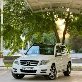 Mercedes-Benz GLK 350 2012