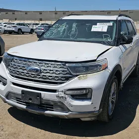 Ford Explorer 2021