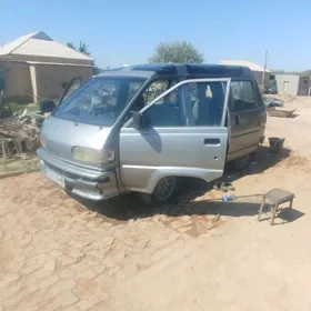 Toyota Town Ace 1989