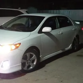 Toyota Corolla 2011