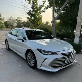 Toyota Avalon 2020