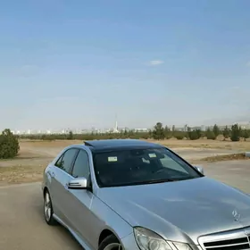 Mercedes-Benz E350 2010