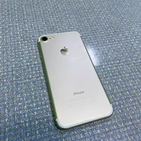 iPhone 7
