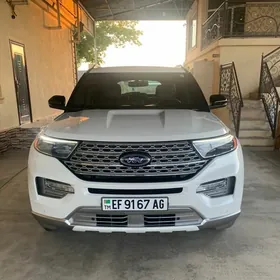 Ford Explorer 2021
