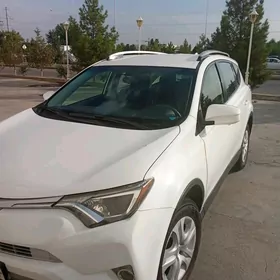 Toyota RAV4 2018