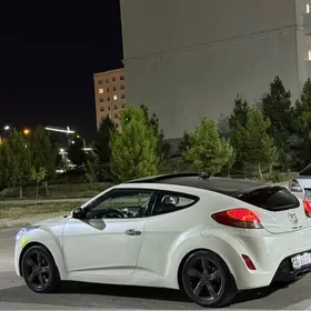 Hyundai Veloster 2012