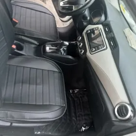 Nissan Versa 2021