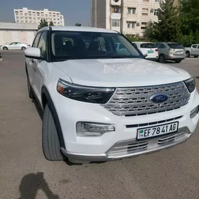 Ford Explorer 2021