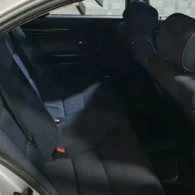 BMW E39 1999
