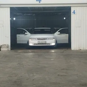 Toyota Avalon 1999