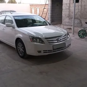 Toyota Avalon 2005