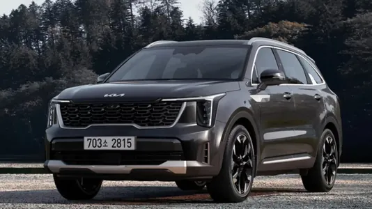Täzelenen Kia Sorento täze opsiýalary aldy, has "akylly" we ygtybarly ulaga öwrüldi