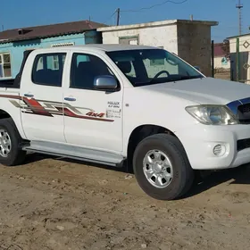 Toyota Hilux 2010