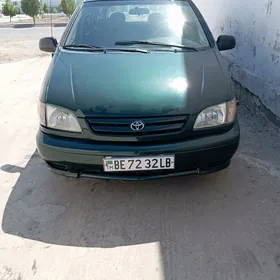 Toyota Sienna 2002