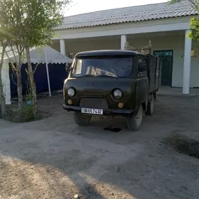 UAZ 469 1982