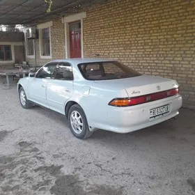 Toyota Mark II 1995