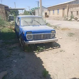 Lada Niva 1988