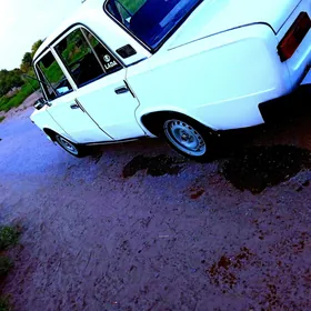 Lada 2104 1980