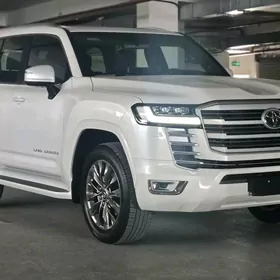 Toyota Land Cruiser 2025