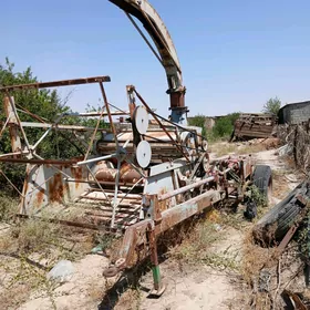 MTZ 80 2002