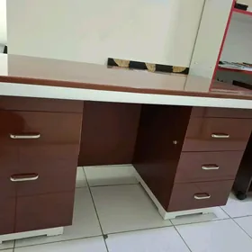 Распродажа офисной мебели