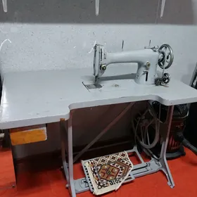 gadymky ayak maşyn