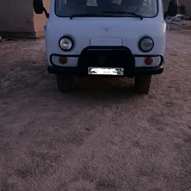 UAZ 2206 2000