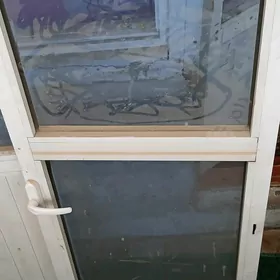 Plastik okno işik