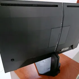игровой монитор