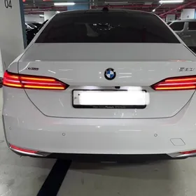 BMW 530 2024