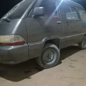 Toyota Town Ace 1990