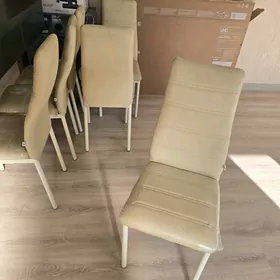 стол кухонный на шесть персон