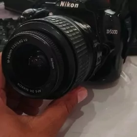 nikon d5000