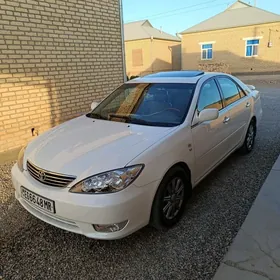 Toyota Camry 2005