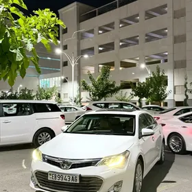 Toyota Avalon 2013
