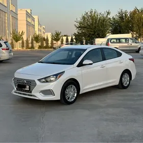 Hyundai Accent 2021