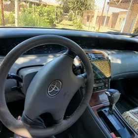 Toyota Avalon 2003