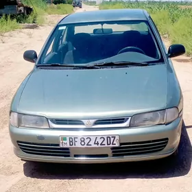 Mitsubishi Lancer 2001